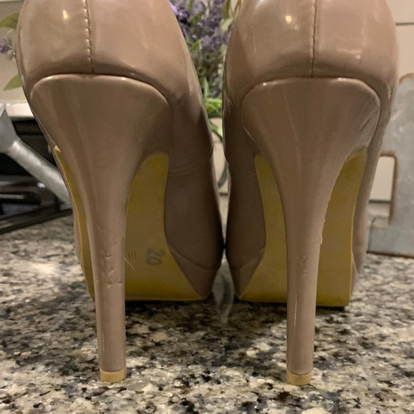 Steve Madden Beige P Reta Pumps Heels 8.5 - Picture 8 of 9